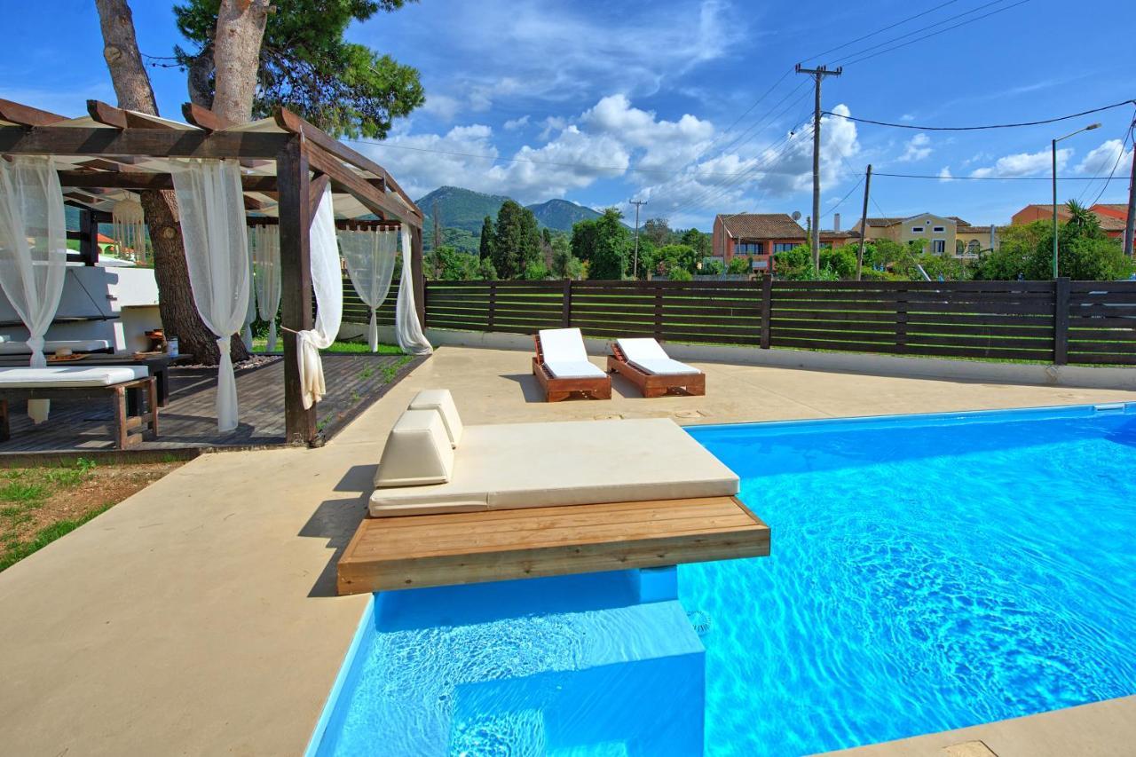 Beach Villa Christina Acharavi  Exterior foto